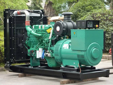 兴仁710kw康明斯柴油发电机组图片 兴仁710kw康明斯柴油发电机组图片